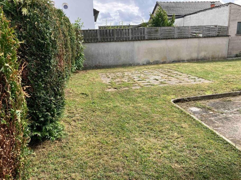 Maison Avec Jardin A Laon / House With Garden In Laon Extérieur photo